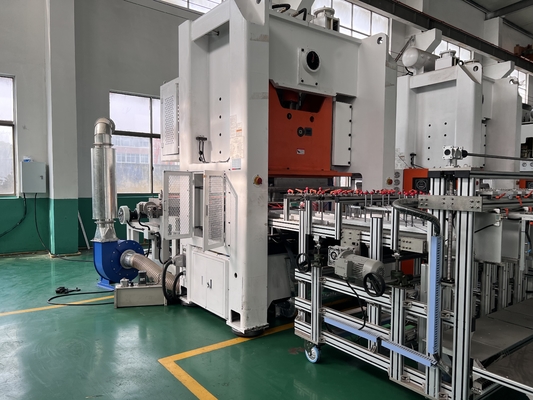 kaufen Automatische Aluminiumfolie-Schale der Macht-26KW, die Maschine elektrisches kontrolliertes macht online manufacture