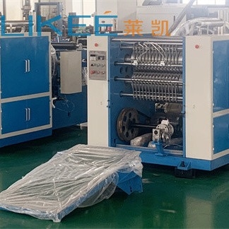 kaufen Aluminiumfolie-Blatt-Papierrückspulenmaschinen-automatisches doppeltes Wellen-Band online manufacture