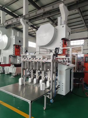 kaufen LK-T63 Aluminum Foil Container Making Machine with Automatic Scrap Recycling 19KW Motor Power and 38~70 Times/min Working Speed online manufacture