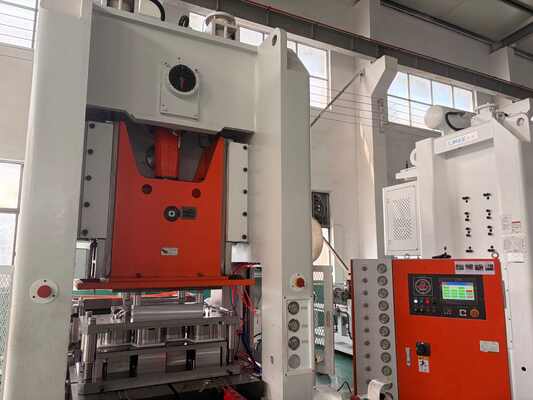 kaufen Aluminiumfolie Behälter Herstellung Maschine Recyclingmaterial Rechteck für Lebensmittel Backstrip Kuchen online manufacture