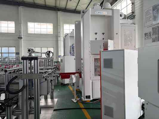 kaufen LK-T80 450ml Tiefkühlkost-Aluminiumfolienbehälter 0,25 mm Dicke Herstellungsmaschine online manufacture