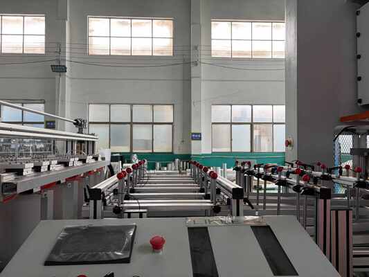 kaufen LK-T80 3003 Aluminiumfolie Lebensmittelbehälter zum Erhitzen Schützen Lebensmittel Geschmacksmittel Herstellungsmaschine online manufacture