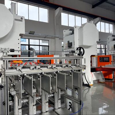 kaufen Maschine für Aluminiumfolienbehälter vollautomatisch Hochgeschwindigkeitsmaschine 35-70 Schläge/Min Online-Herstellung