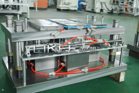 kaufen 2 Aluminiumfolie-Behälter-Form der Hohlraum-DC53 für Fach 3 online manufacture