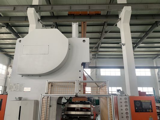 kaufen LK-T63 Aluminum Foil Making Machine Container 3003 H24 Raw Material Cutting Equipment online manufacture
