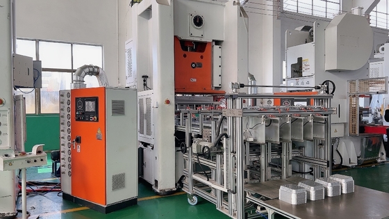 Vier Hohlräume Aluminiumfolie Behälter machen Maschine Energieverbrauch H-Typ einfacher Betrieb
