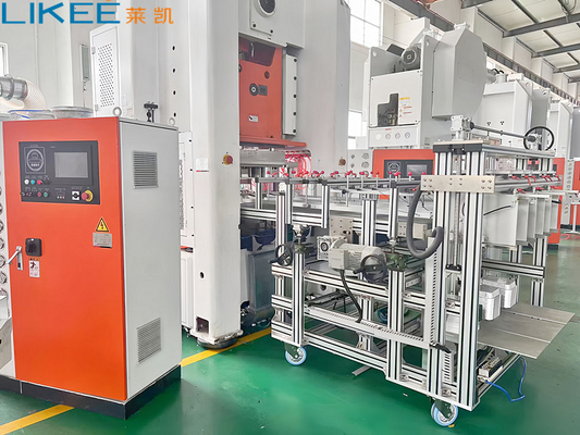 Vollautomatisch mit Siemens Motor Aluminiumfolie Plattenmachmaschine bis zu 0,8Mpa