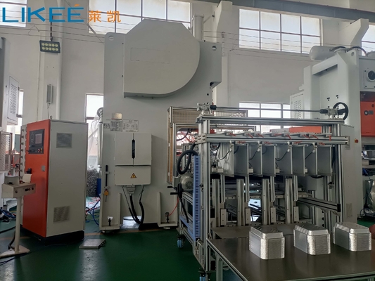 Japan Mitsubishi PLC Aluminiumfolie Container Machiner mit ISO14001Zertifizierung
