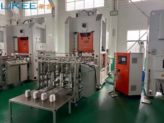 12000 Töpfe pro Stunde Produktionsgeschwindigkeit vollautomatische Aluminium-Töpfmaschine mit Mitsubishi PLC