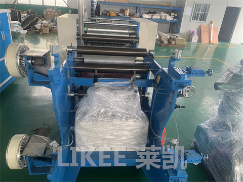 V/Z-Form Verriegelung 27kW Hochleistungs-Elektrische Aluminiumfolie Pop Out-Maschine