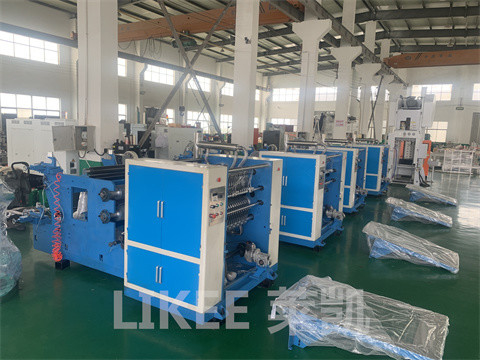 Eine Maschine Eine Arbeit Hochgeschwindigkeits-Aluminiumfolie Pop-up Produktionslinie LKS300