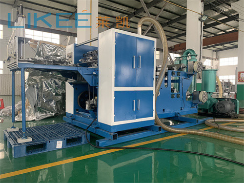 Elektrische Aluminiumfolie-Pop-Out-Maschine ≤φ600mm X W 600mm Mutterrollen Abmessungen und 380V 50HZ 3 Phasen Netural Erde