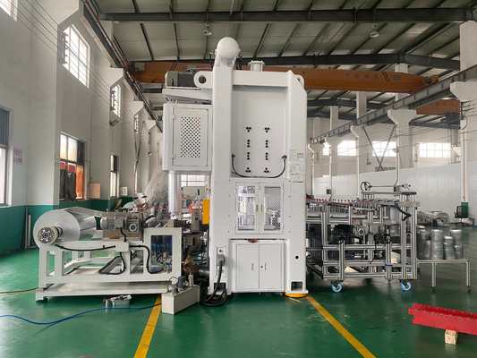 LK-T80 Lebensmittelbehälter-Stanzmaschine Energieeffiziente, zuverlässige Leistung für den Langzeitgebrauch