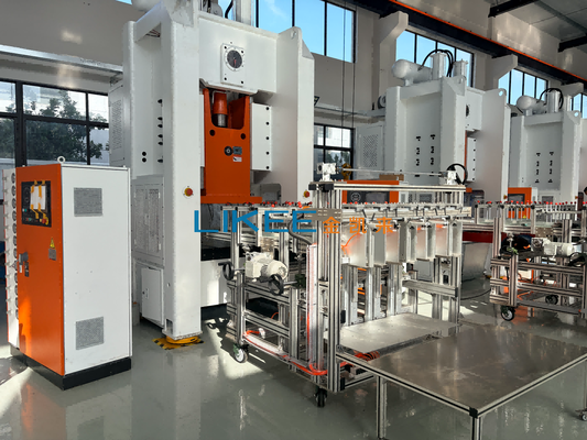 Maschine für Aluminiumfolienbehälter 35-70 Schläge/min 80 Tonnen Kapazität für 4-Hohlform